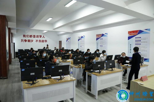 辽宁喀左县强化电子商务培训 为村级服务站点 加油充电